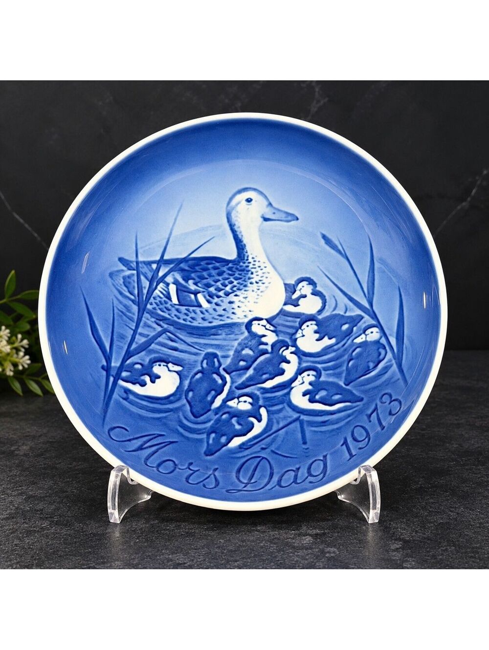 Vintage Bing & Grondahl 1973 Mother's Day Duck & Ducklings Plate Denmark B&G 6"